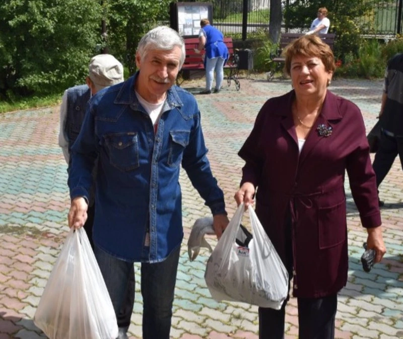 Акция по бесплатной раздаче горбуши стартовала в Поронайске