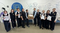 Островные шестиклассники написали слова поддержки солдатам СВО в преддверии 23 Февраля