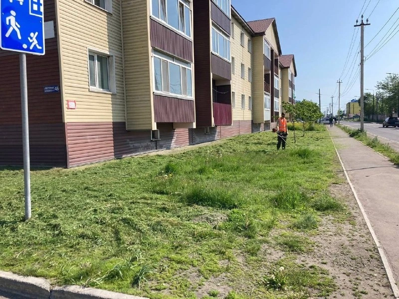 Населенные пункты Поронайского района продолжают приводить в порядок