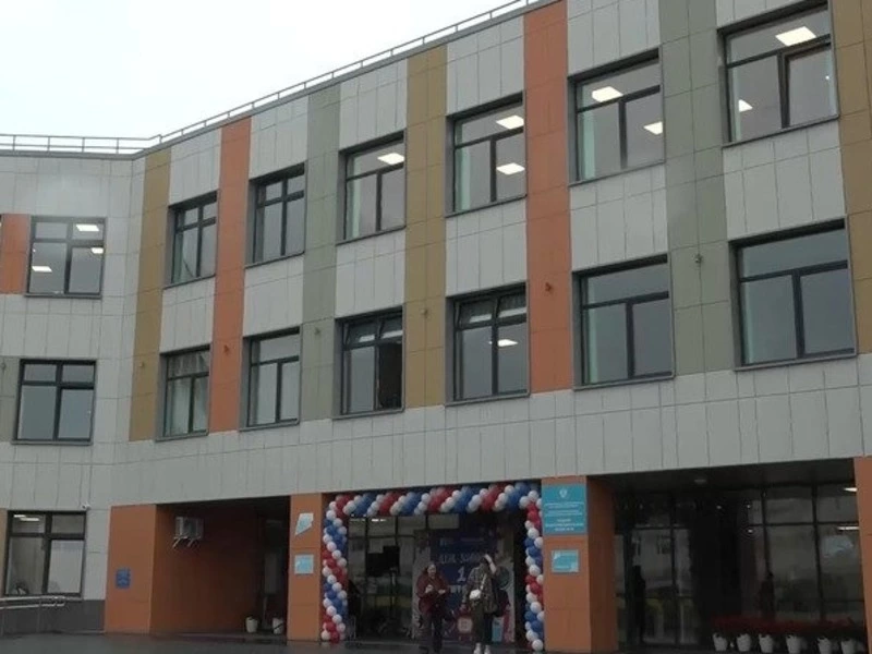 В Луговом открылся новый корпус школы №30