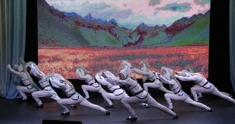 Поронайские танцоры едут в Китай