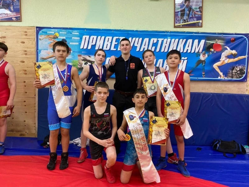  Завершился IX региональный турнир по греко-римской борьбе 
