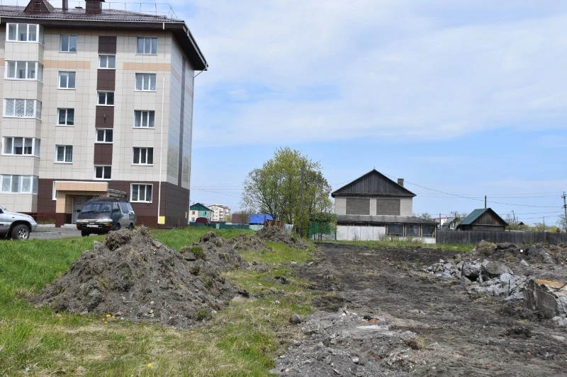 В Поронайске приступили к возведению нового МКД по улице 40 лет ВЛКСМ