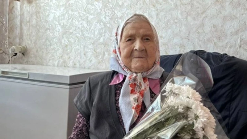Долгожителей Поронайского района поздравляют с юбилеями и днями рождения  