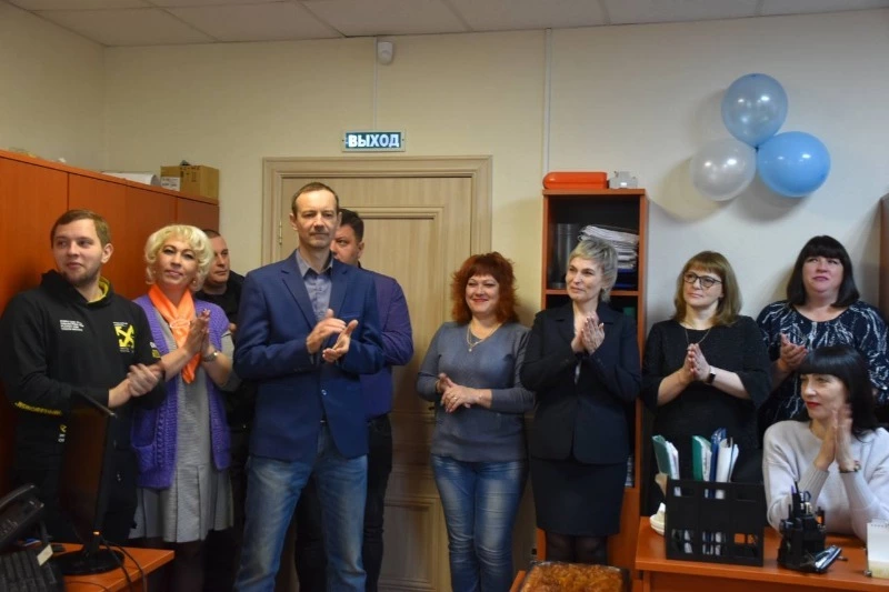 Поронайских энергетиков поздравили с профессиональным праздником