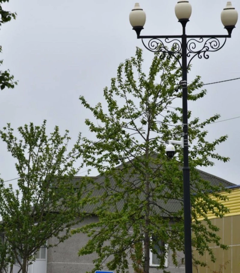 В Поронайске продолжается установка камер видеонаблюдения в рамках реализации програ