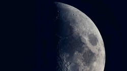 Полнолуние в октябре 2024: как оно повлияет на знаки зодиака и что нельзя делать