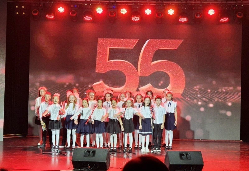 Школа №2 города Поронайска празднует 55-летие!